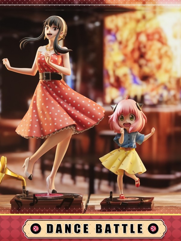 WakuWaku Studio Spy×Family Phonograph Mom Yor Forger Hot Sexy 1/6 Statue
